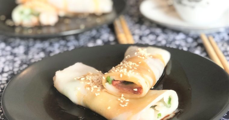 Crêpes de riz à la vapeur nature, au porc laqué ou aux crevettes